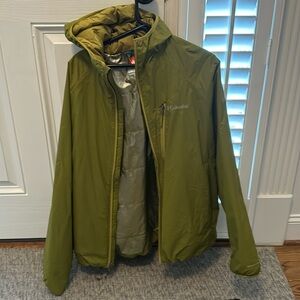 Men’s: Large Columbia Omni heat Insulated Jacket w/hood